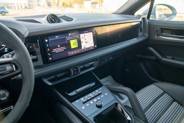 new 2026 Porsche Cayenne car, priced at $152,670