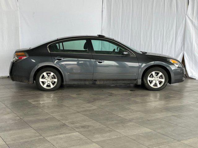 used 2007 Nissan Altima car, priced at $7,490