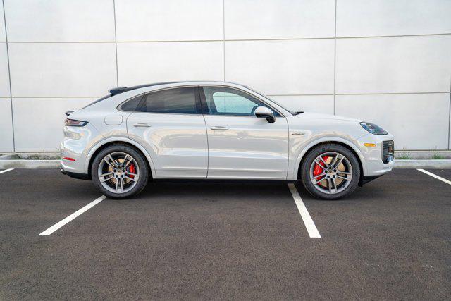 new 2025 Porsche Cayenne car, priced at $181,495