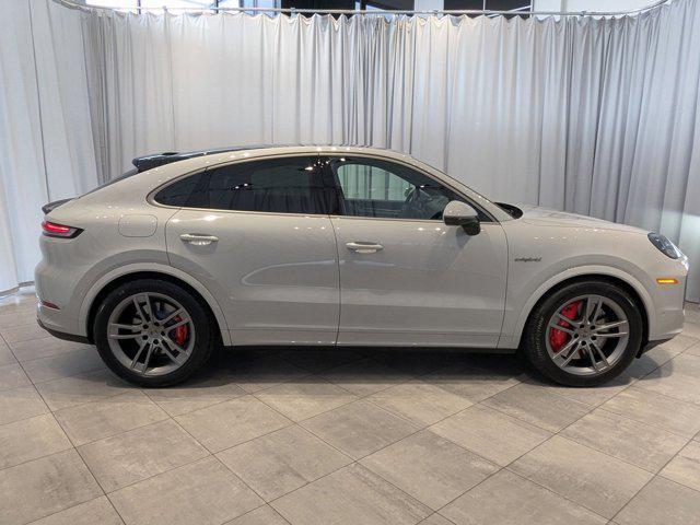 new 2025 Porsche Cayenne car, priced at $181,495