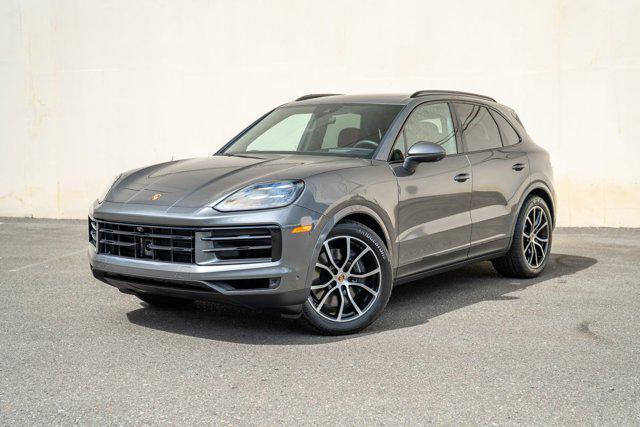 new 2025 Porsche Cayenne car, priced at $112,555