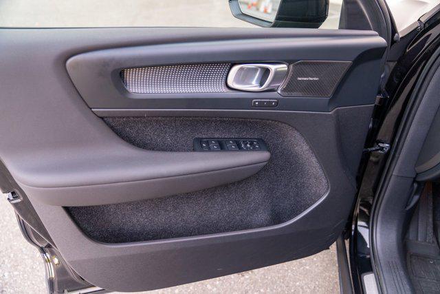used 2023 Volvo XC40 car, priced at $35,490