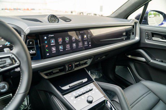 new 2025 Porsche Cayenne car, priced at $192,115