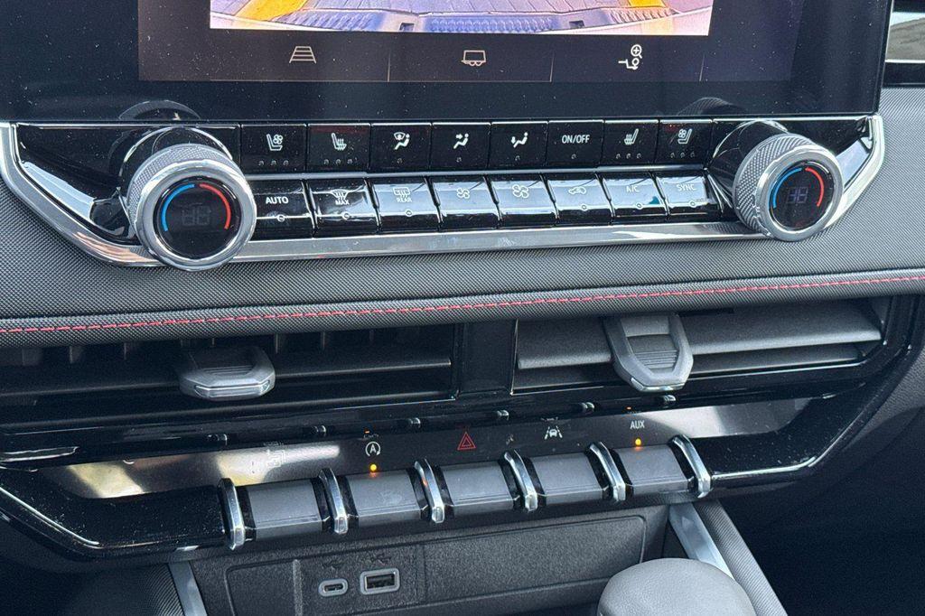 new 2026 Chevrolet Colorado car, priced at $45,136