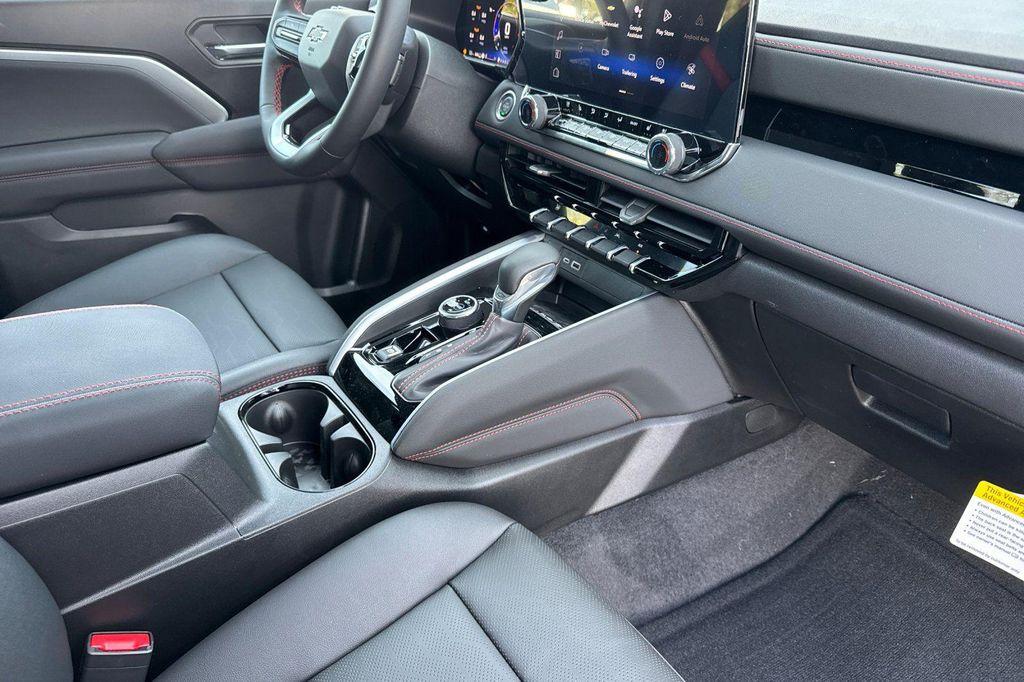 new 2026 Chevrolet Colorado car, priced at $45,136