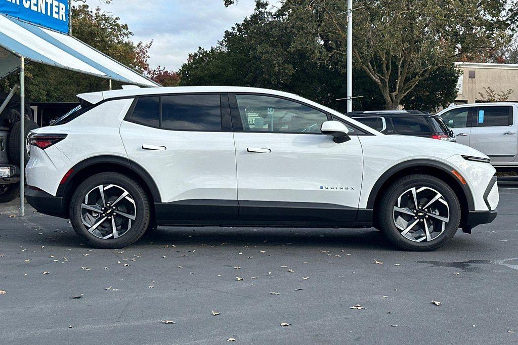 new 2026 Chevrolet Equinox EV car, priced at $33,888