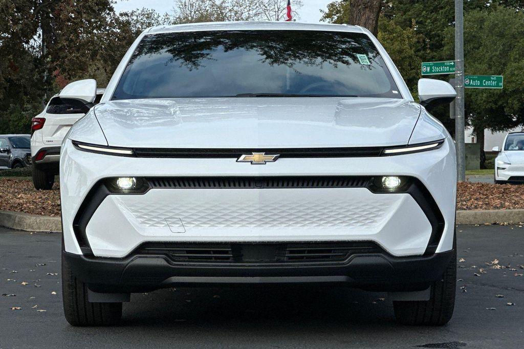 new 2026 Chevrolet Equinox EV car, priced at $33,888