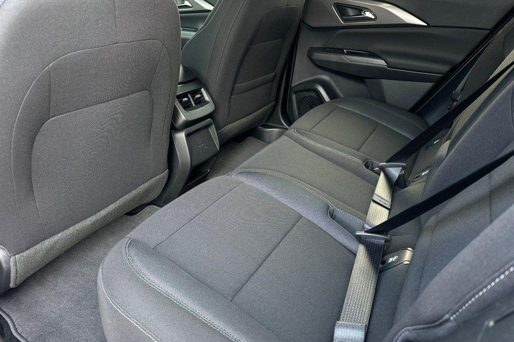 new 2026 Chevrolet Equinox EV car, priced at $33,888