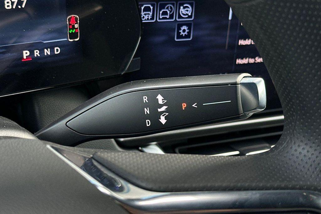 new 2026 Chevrolet Equinox EV car, priced at $33,888