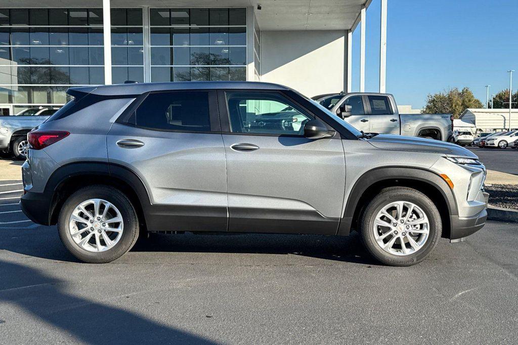 new 2026 Chevrolet TrailBlazer car, priced at $23,780