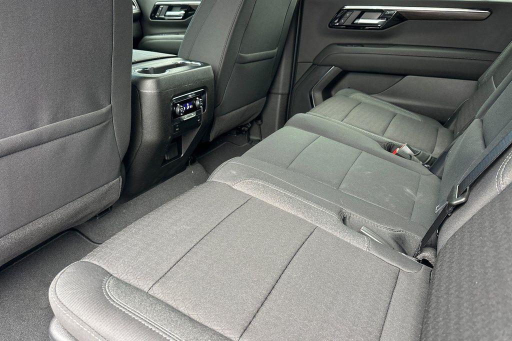 new 2026 Chevrolet Suburban car, priced at $67,152