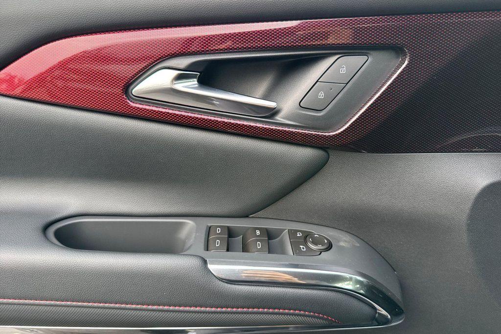 new 2026 Chevrolet Traverse car, priced at $51,597