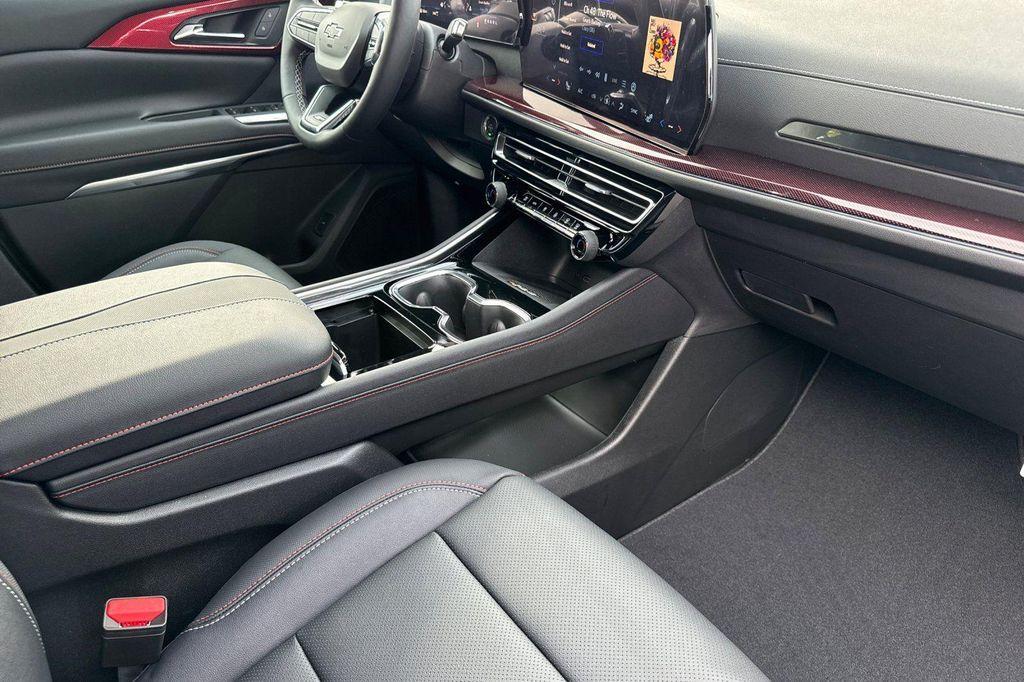 new 2026 Chevrolet Traverse car, priced at $51,597