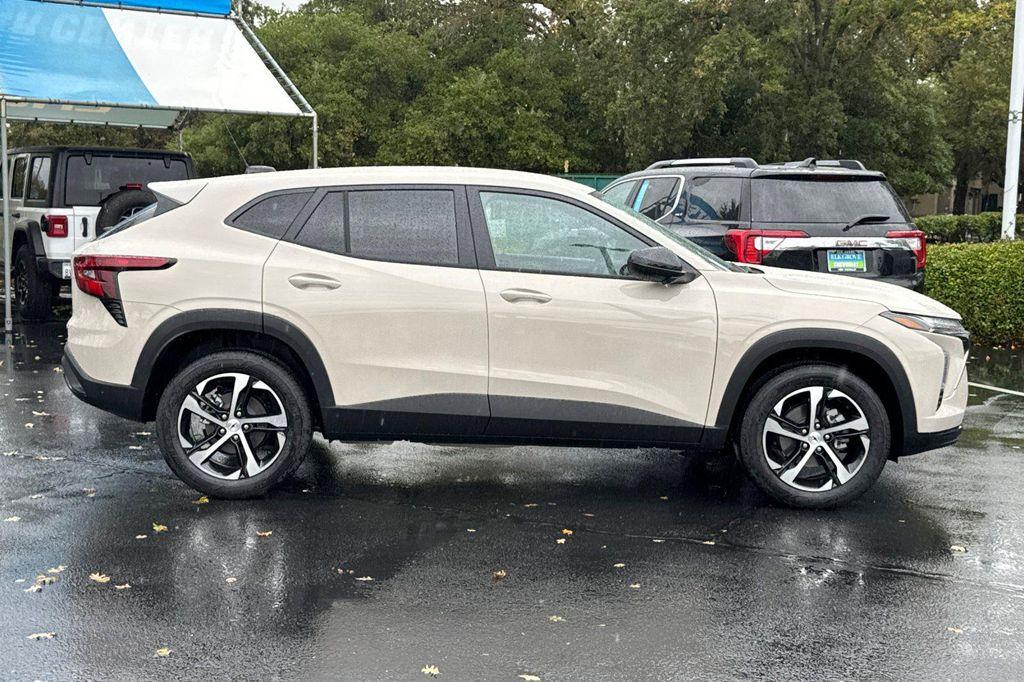 new 2026 Chevrolet Trax car, priced at $25,308