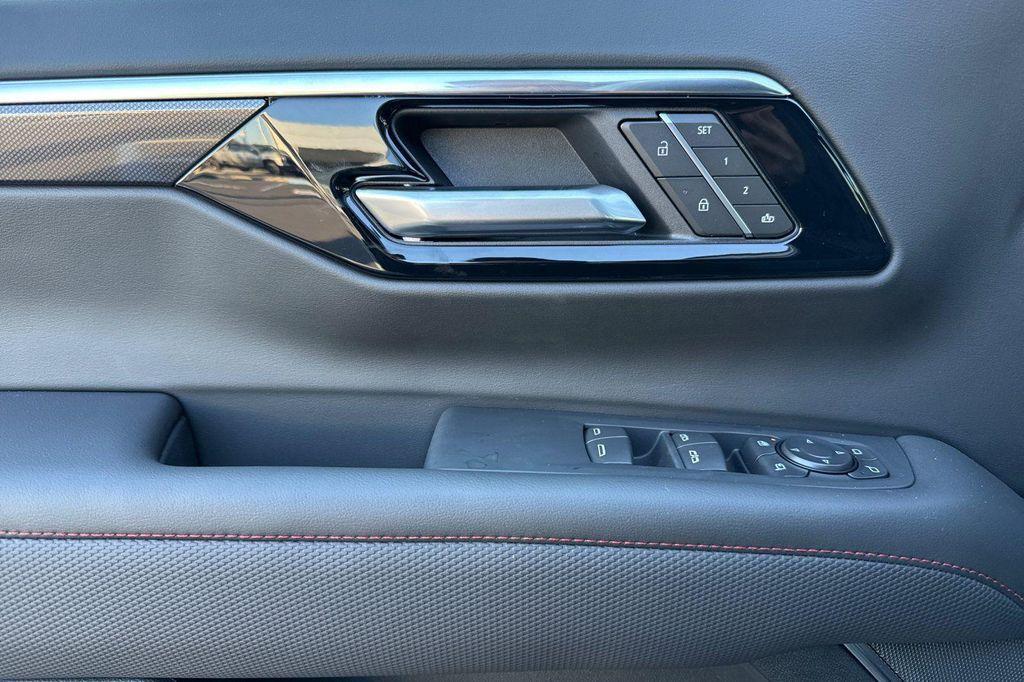 new 2026 Chevrolet Tahoe car, priced at $76,255