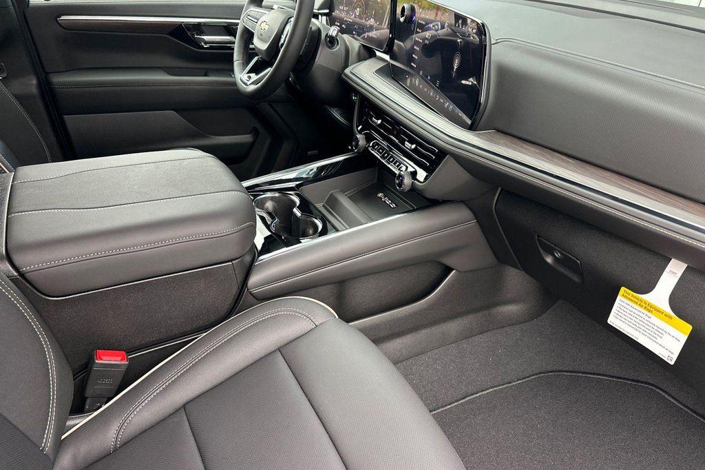 new 2026 Chevrolet Suburban car, priced at $83,005