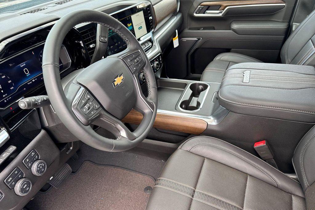 new 2025 Chevrolet Silverado 2500 car, priced at $82,609