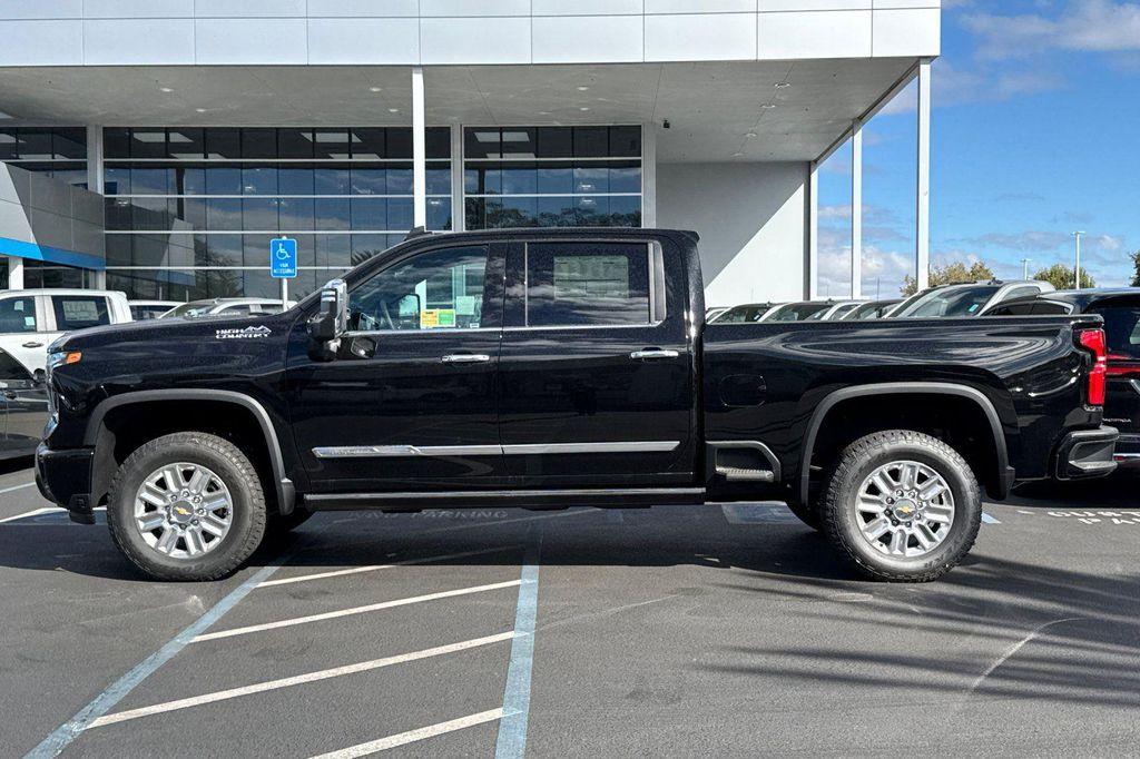 new 2025 Chevrolet Silverado 2500 car, priced at $82,609