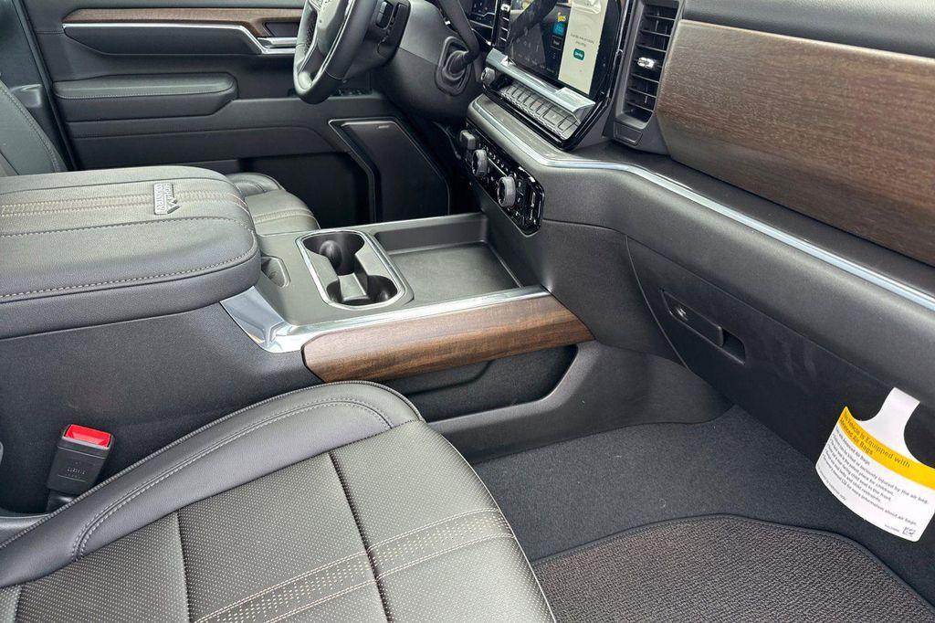 new 2025 Chevrolet Silverado 2500 car, priced at $82,609