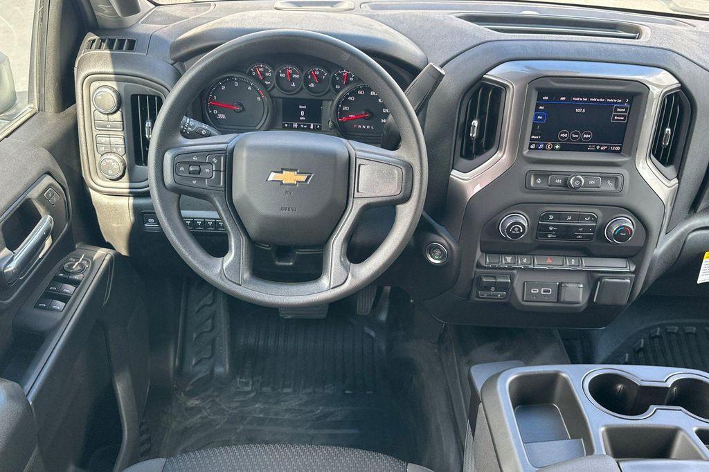 new 2025 Chevrolet Silverado 3500 car, priced at $89,528