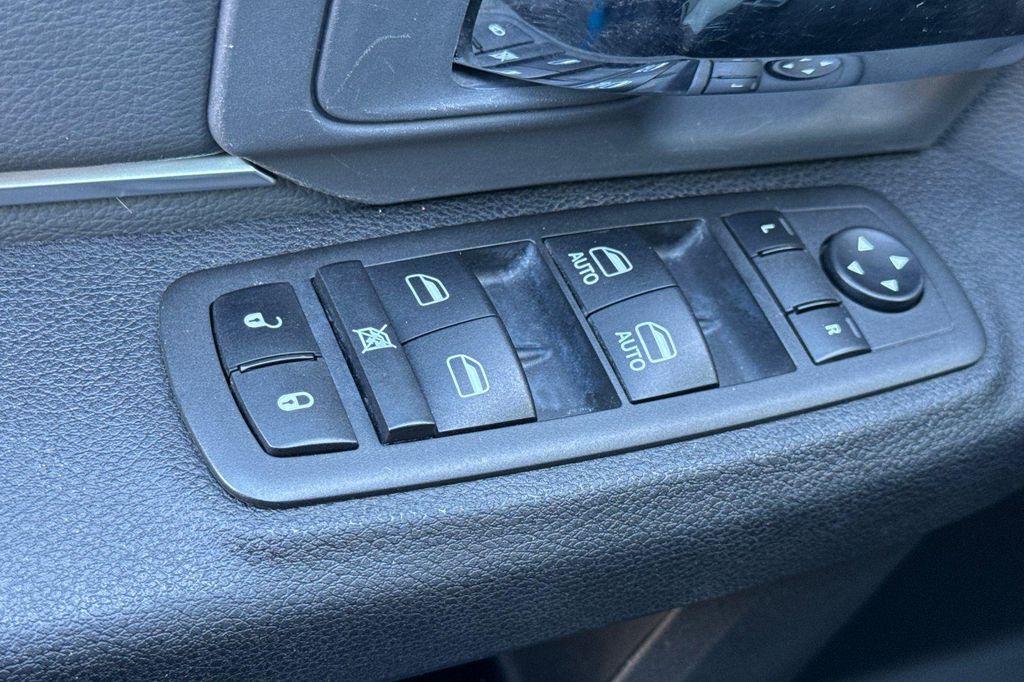 used 2022 Ram 1500 Classic car, priced at $24,701