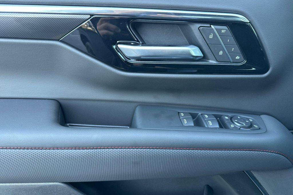 new 2026 Chevrolet Tahoe car, priced at $76,300