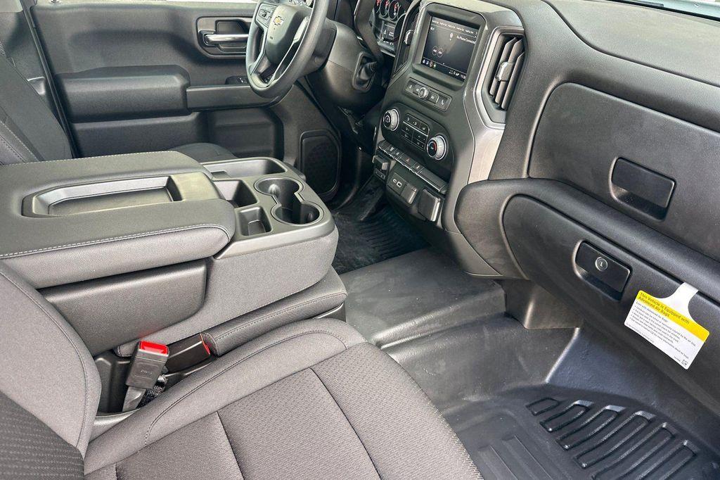 new 2024 Chevrolet Silverado 3500 car, priced at $80,995