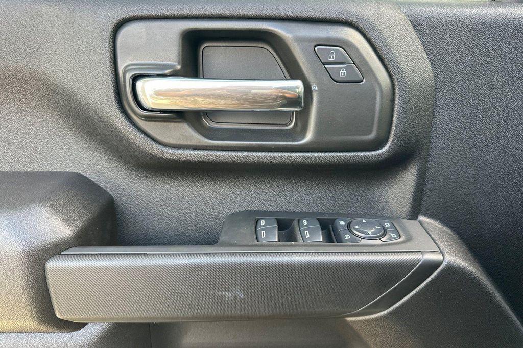 new 2024 Chevrolet Silverado 3500 car, priced at $80,995