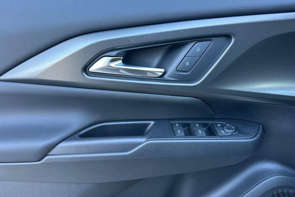 new 2026 Chevrolet Equinox EV car, priced at $33,995