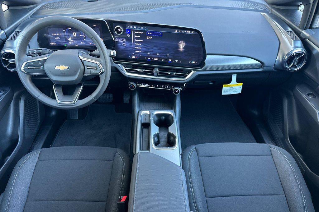 new 2026 Chevrolet Equinox EV car, priced at $33,995