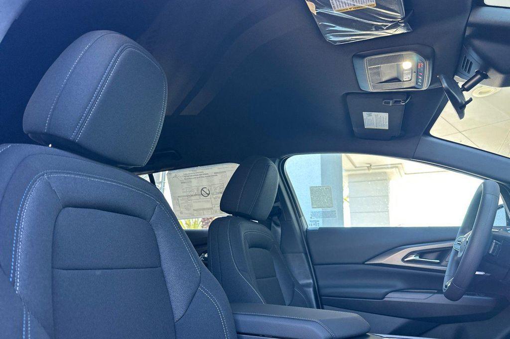 new 2026 Chevrolet Equinox EV car, priced at $33,995