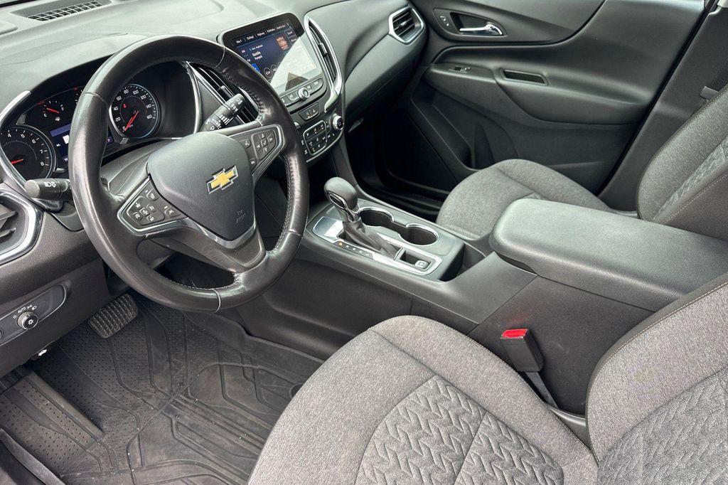 used 2022 Chevrolet Equinox car, priced at $21,988