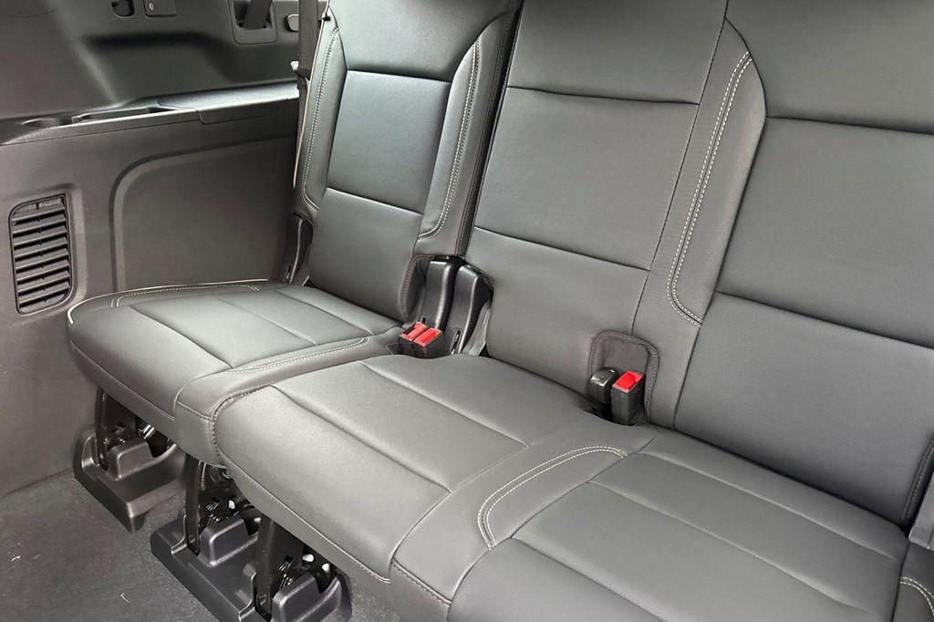 new 2026 Chevrolet Suburban car, priced at $77,895