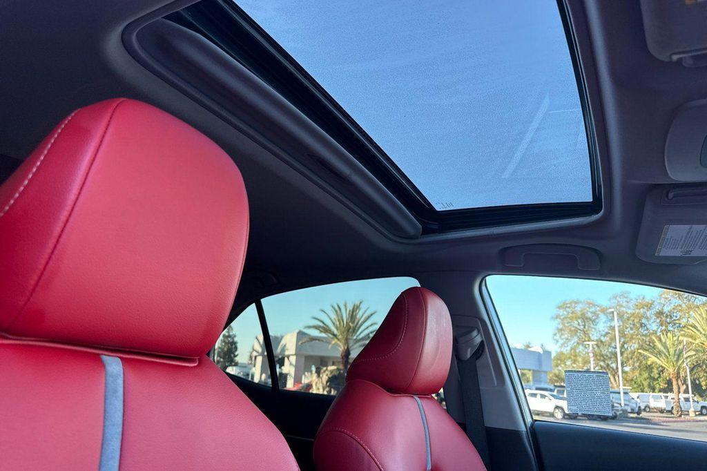 used 2024 Toyota Camry Hybrid car, priced at $27,981