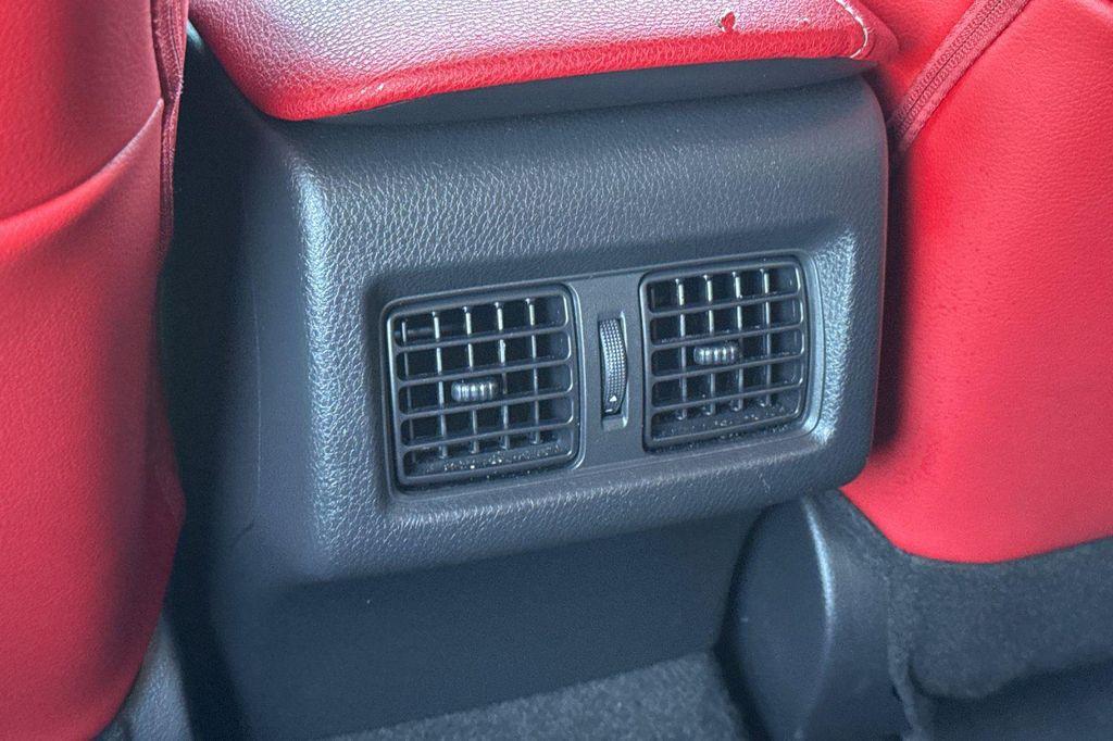 used 2024 Toyota Camry Hybrid car, priced at $27,981