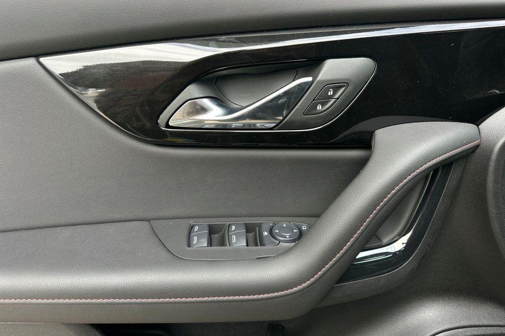 new 2025 Chevrolet Blazer car, priced at $46,065