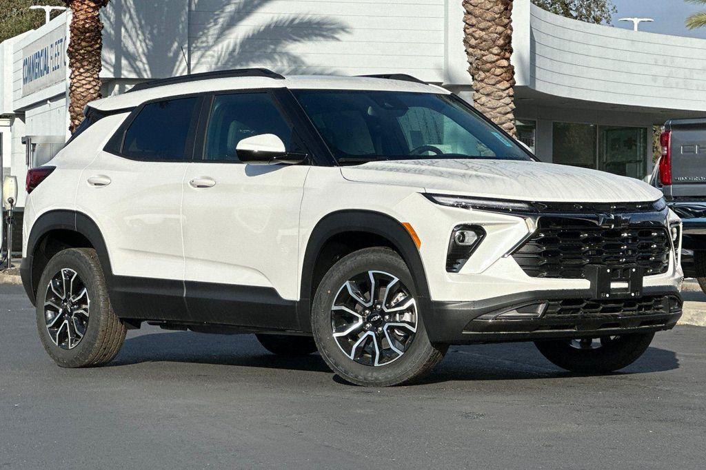 new 2026 Chevrolet TrailBlazer car, priced at $32,055