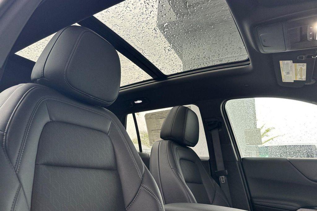 new 2026 Chevrolet Equinox car, priced at $36,350