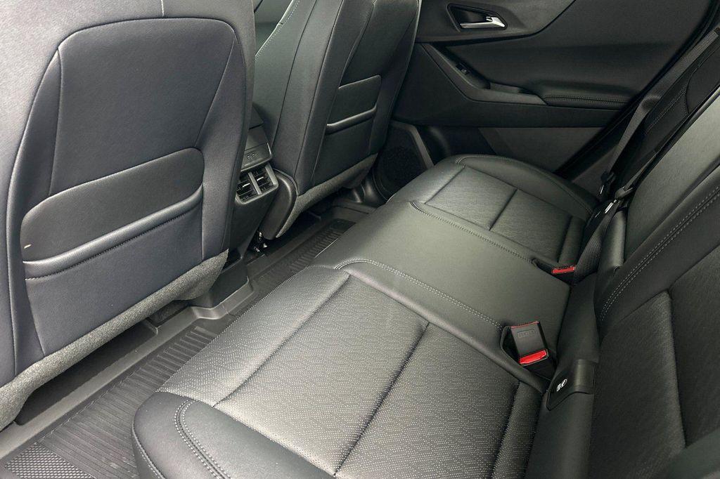 new 2026 Chevrolet Equinox car, priced at $36,350