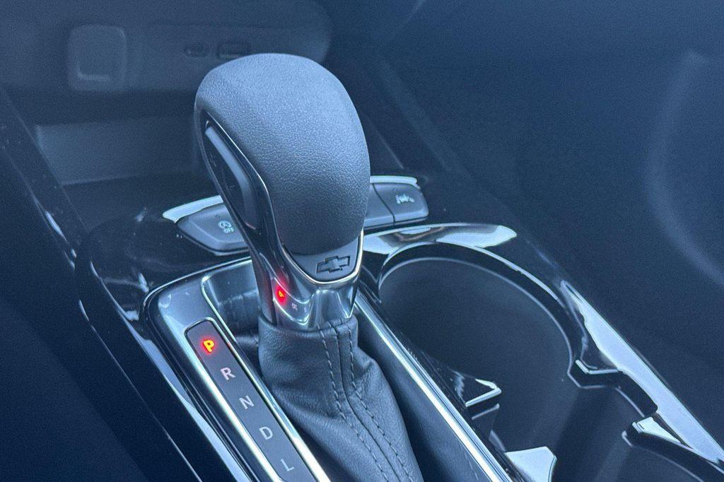 new 2026 Chevrolet Trax car, priced at $25,228