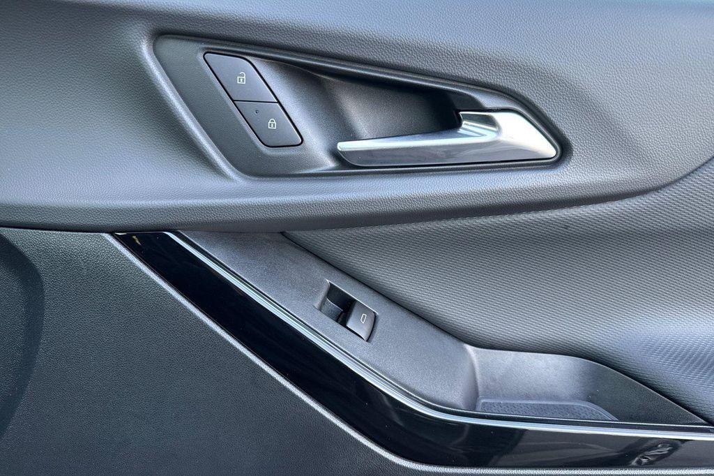 used 2025 Chevrolet Equinox car, priced at $24,981