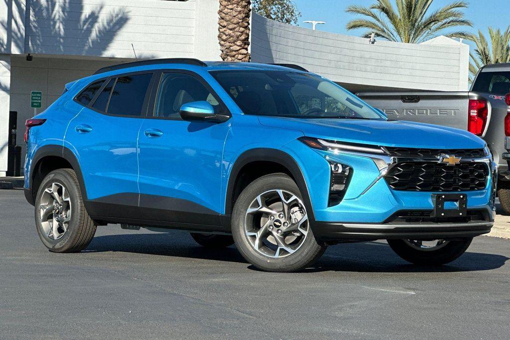 new 2026 Chevrolet Trax car, priced at $26,106