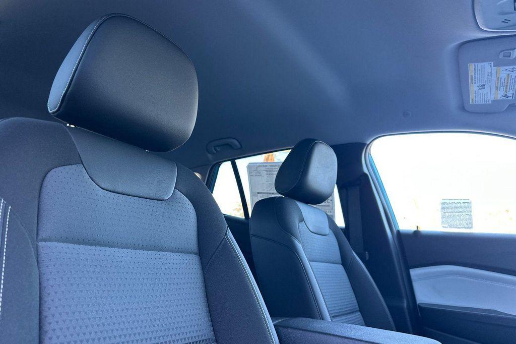 new 2026 Chevrolet Trax car, priced at $26,106