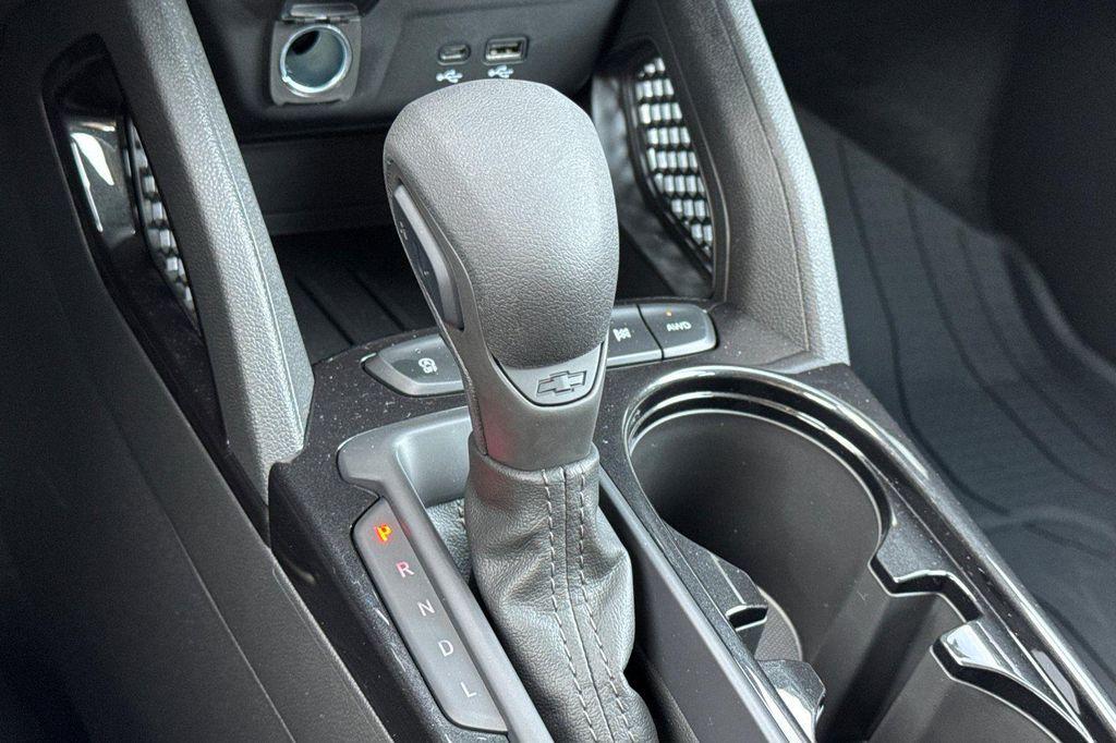 new 2026 Chevrolet TrailBlazer car, priced at $25,475