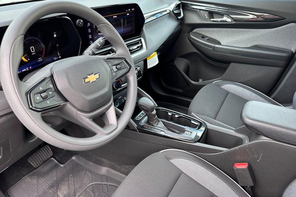 new 2026 Chevrolet TrailBlazer car, priced at $25,475