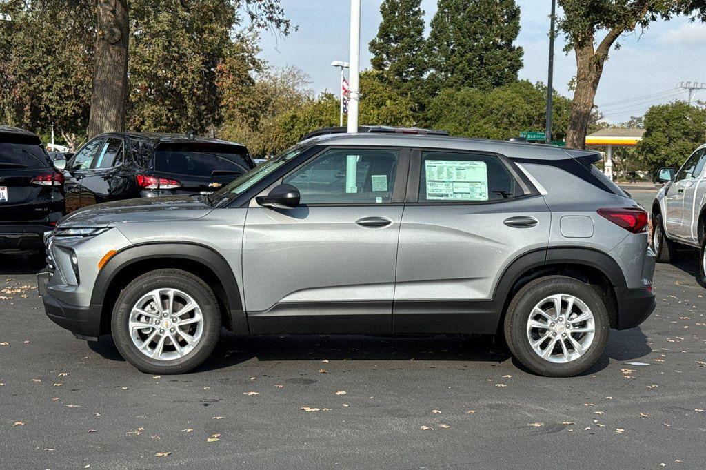new 2026 Chevrolet TrailBlazer car, priced at $25,475