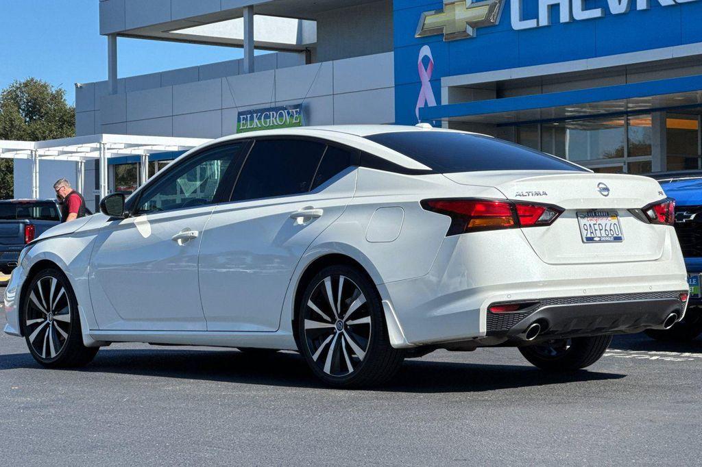 used 2022 Nissan Altima car, priced at $18,999