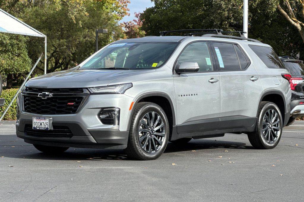 used 2023 Chevrolet Traverse car, priced at $36,988