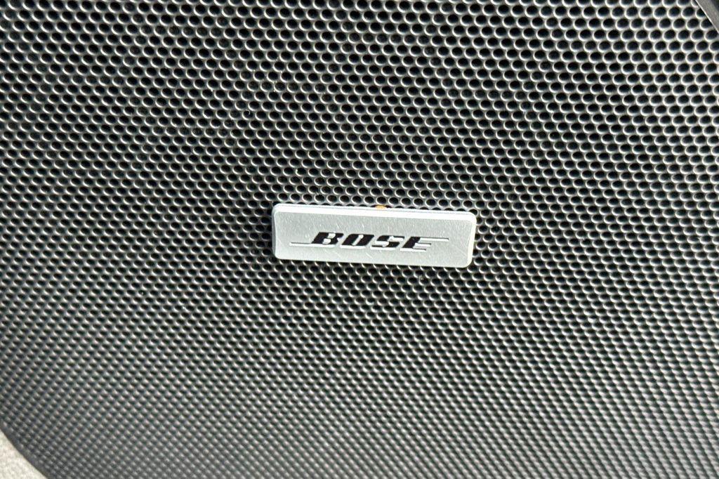 used 2023 Chevrolet Traverse car, priced at $36,988