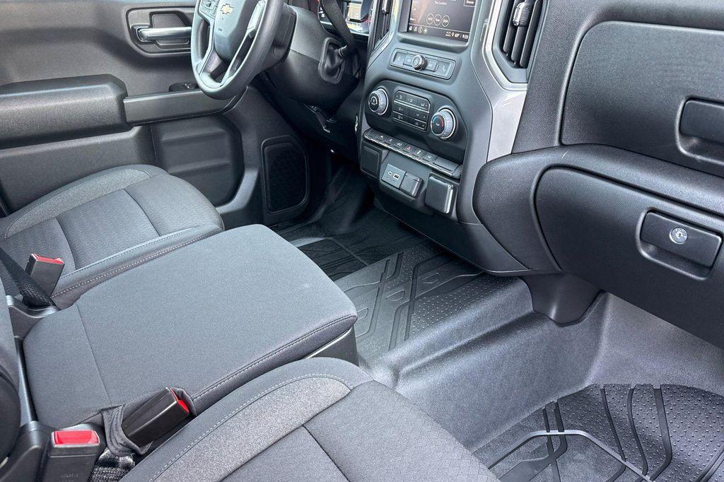 new 2026 Chevrolet Silverado 1500 car, priced at $38,075